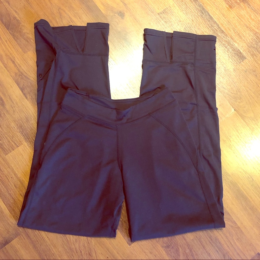 Brooks Leggings. Small. Zipper with slit at ankle